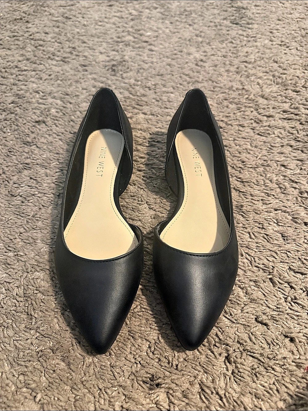Nine West Pointed Toe Flats Black US 6.5